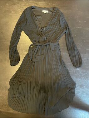 Black Pleated Long-Sleeve Wrap Dress